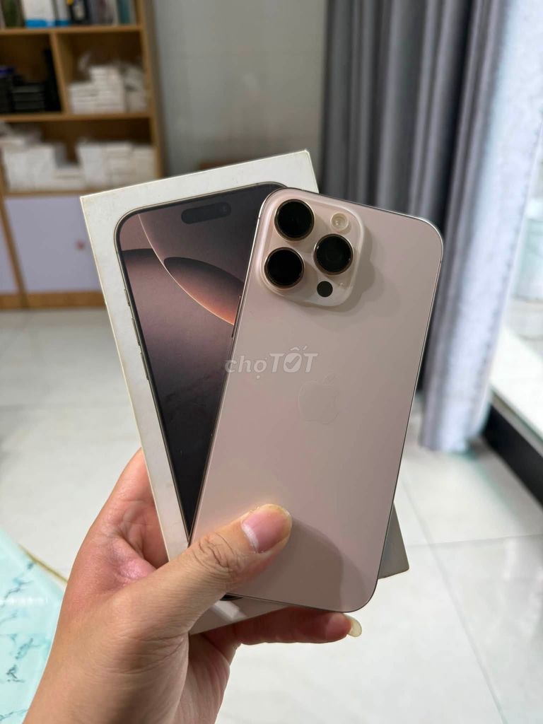 iPhone 16 Pro Max 256GB Sa mạc Đã sử dụng. Mua bán Điện thoại tại Quận Gò Vấp Tp Hồ Chí Minh được đăng bởi Hội Đồ Điện Tử hình 1