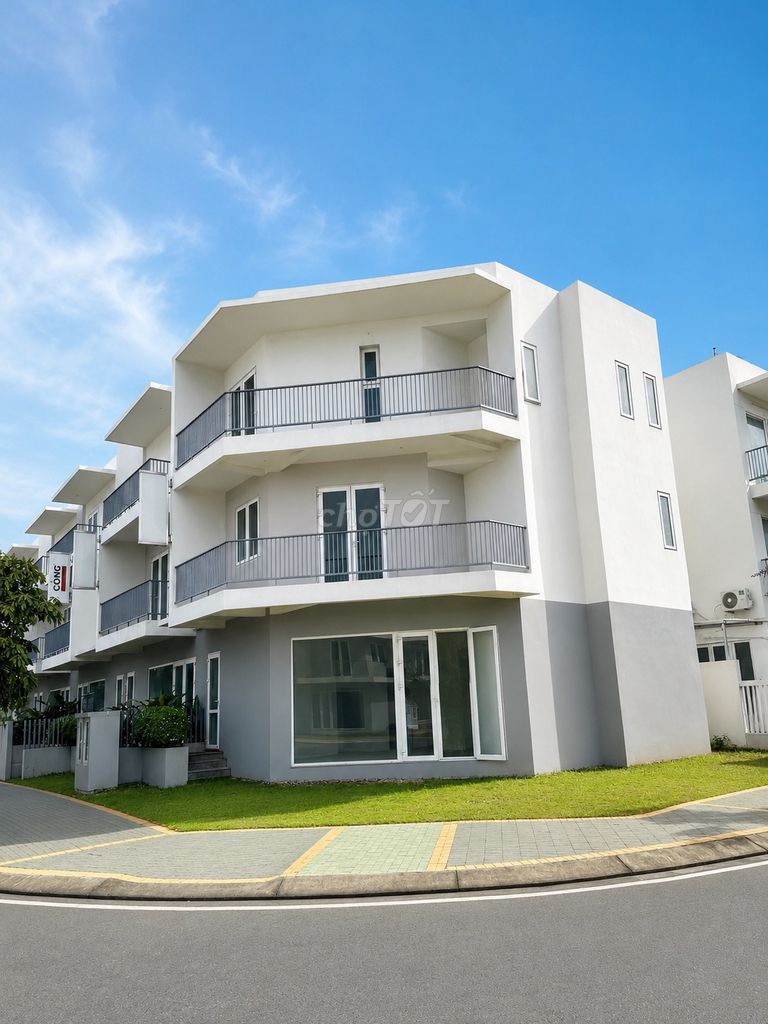 Bán nhà- Dragon Village - Căn góc 2 mặt tiền - 160m² - 11,5 tỷ