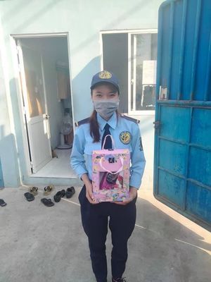 TUYỂN BAO ĂN Ở 2 NỮ BẢO VỆ KCN VSIP 1 BÌNH DƯƠNG