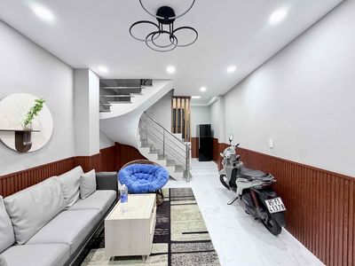 Nhà phố 50 m² · 2 PN · Đường Điện Biên Phủ