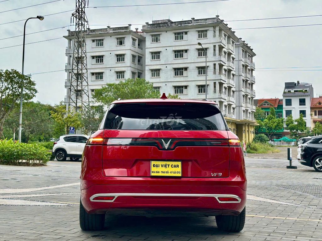 VinFast VF9 Plus 2023 Đỏ. Mua bán Ô tô tại Quận Long Biên Hà Nội được đăng bởi Văn Dương Nguyễn hình 3