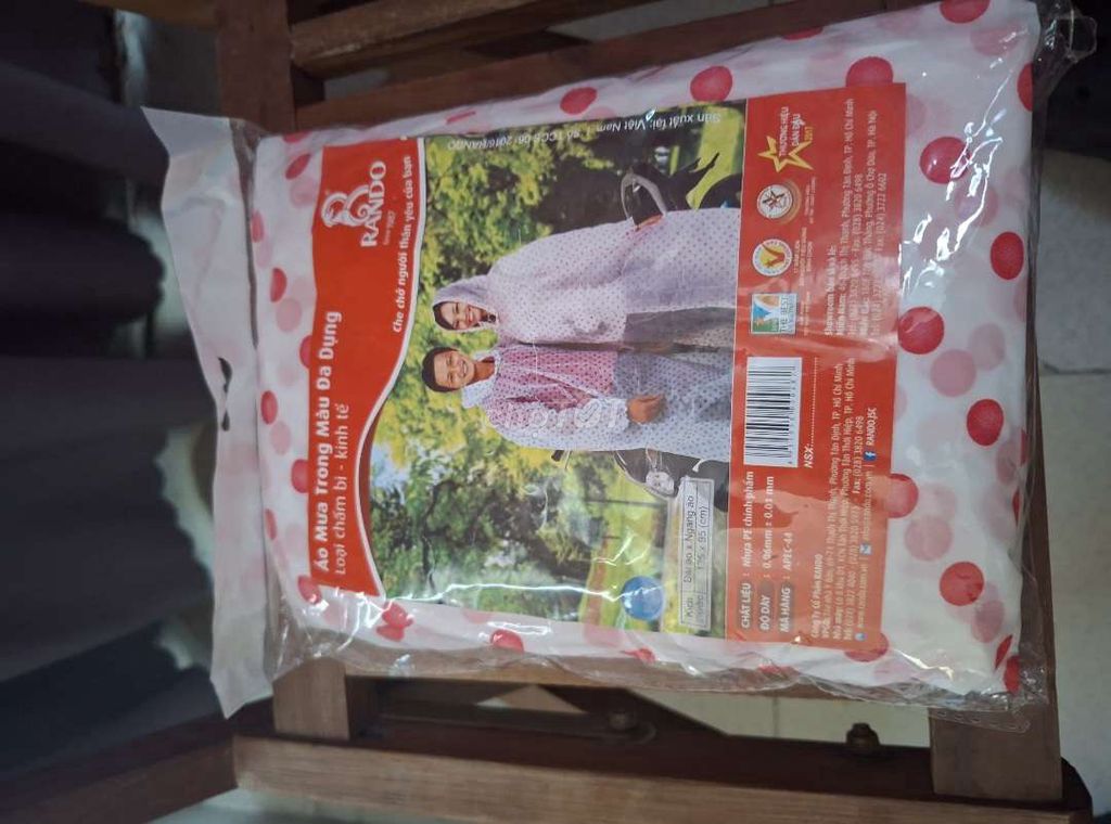 Áo mưa RANDO nhựa PE chấm bi. Mua bán Nội thất, đồ gia dụng khác tại Thành phố Vũng Tàu Bà Rịa - Vũng Tàu được đăng bởi HUYNHTANNIEN Fulro hình 1