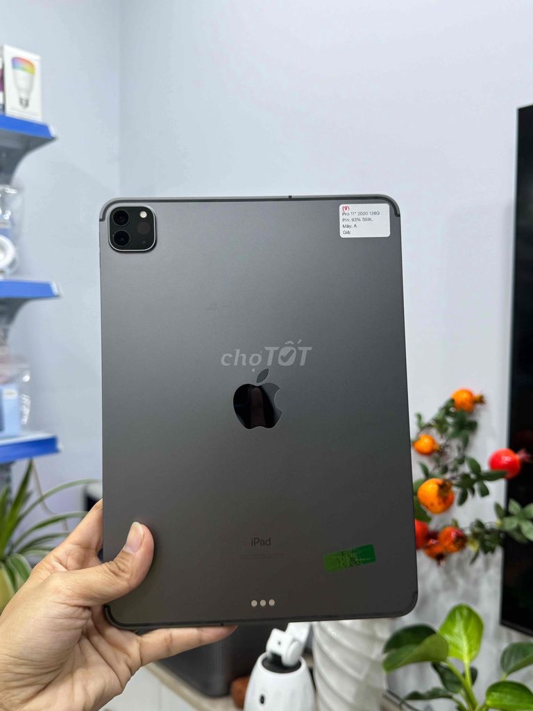 iPad Pro 11 inch 128GB bản 4G Xám P93 Zin đẹp 99. Mua bán Máy tính bảng tại Huyện Hóc Môn Tp Hồ Chí Minh được đăng bởi Nguyễn Thu hình 1