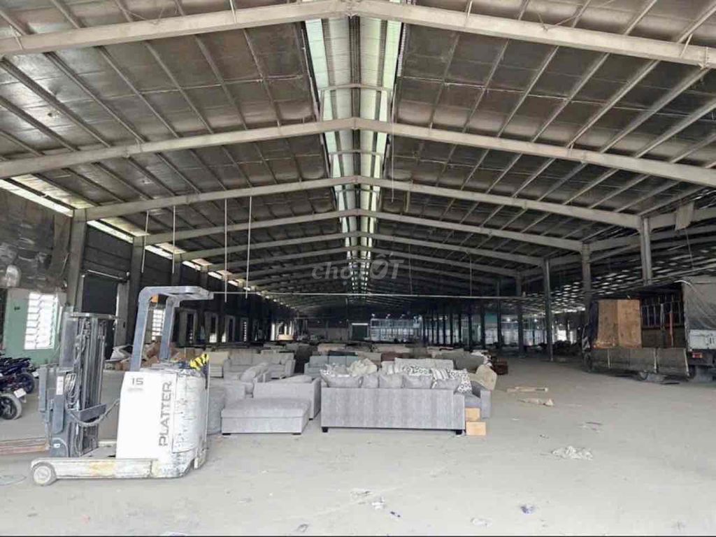 KHO XƯỞNG CỰC ĐẸP ( 2.000m2 ) PCCC THẨM DUYỆT- TÂN BÌNH