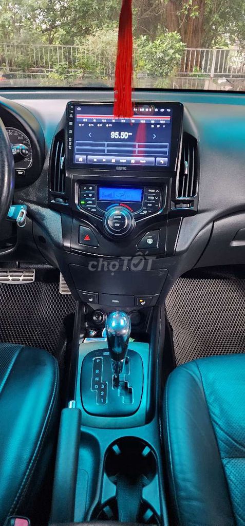 Hyundai i30 Đen 5 chỗ Số tự động. Mua bán Ô tô tại Quận Nam Từ Liêm Hà Nội được đăng bởi TIẾN DŨNG hình 10