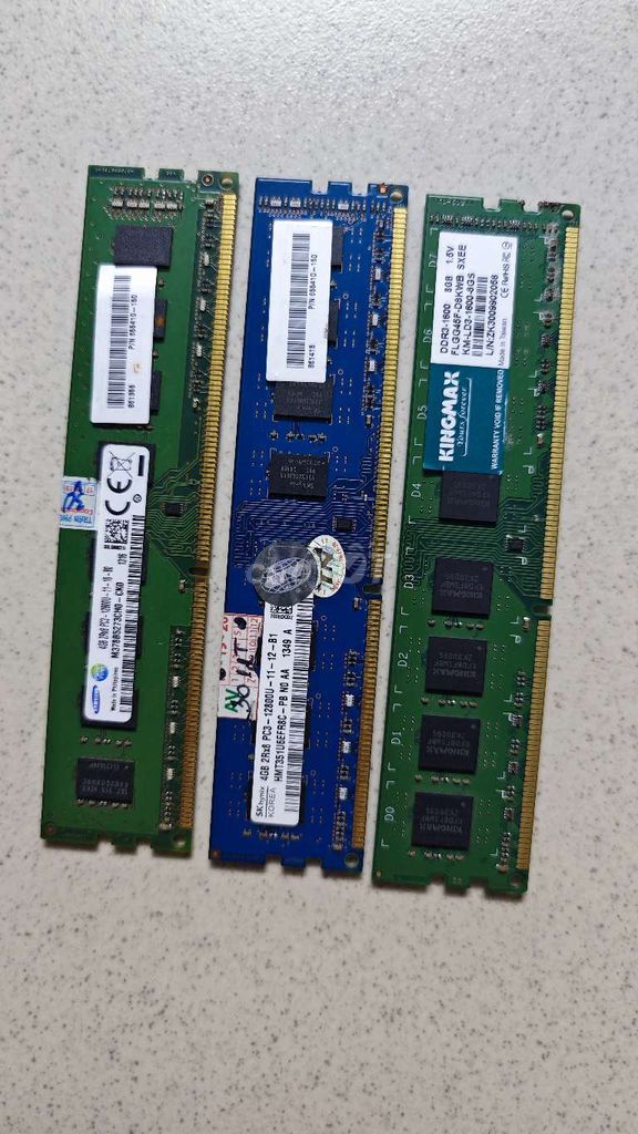 Dư 3 thanh ram ddr3