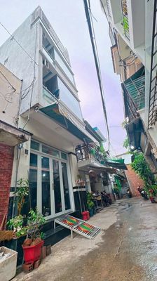 NHÀ ĐẸP HXH KHU BÔNG SAO,3 PN RỘNG,SÁT MẶT TIỀN ĐƯỜNG, GẦN CÔNG VIÊN
