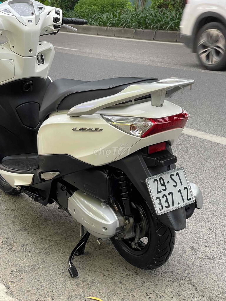 lead 124 siêu chất lượng. Mua bán Xe máy tại Quận Đống Đa Hà Nội được đăng bởi Hà hình 4