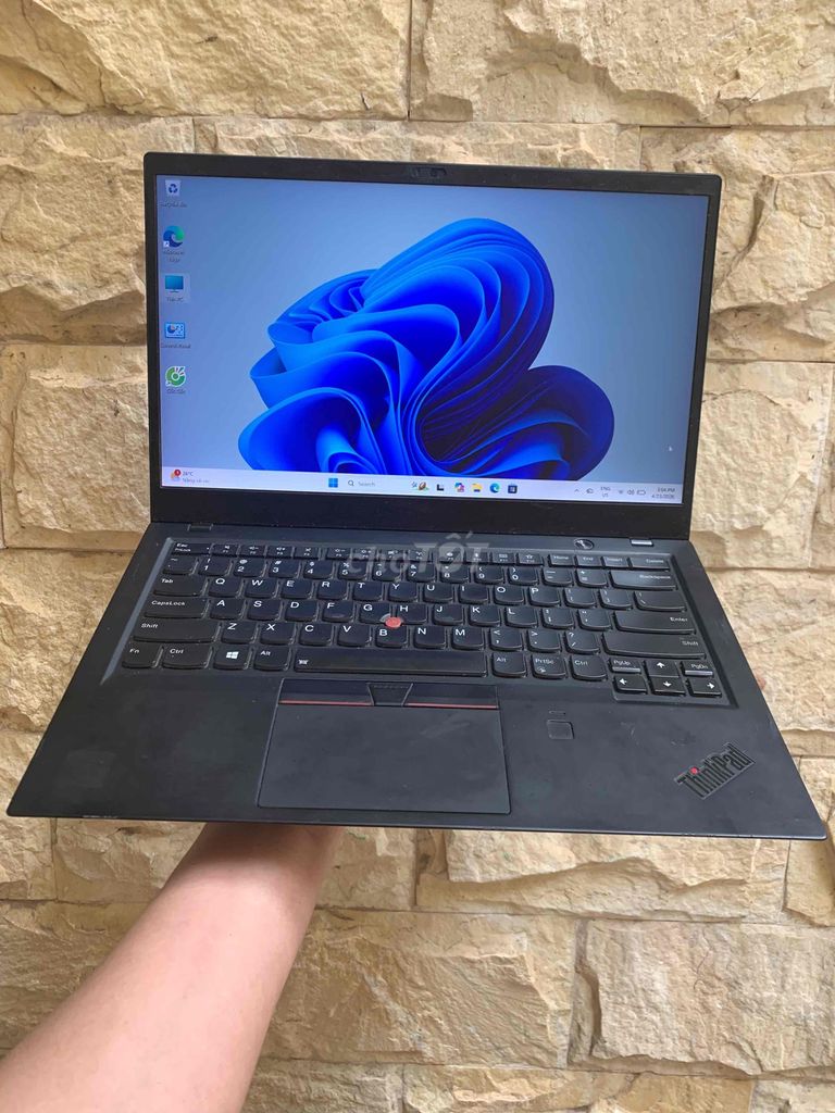 Lenovo ThinkPad X1 Carbon Gen6 i7-8650U 16GB/256GB. Mua bán Laptop tại Quận Cầu Giấy Hà Nội được đăng bởi Lã Quang Định hình 1