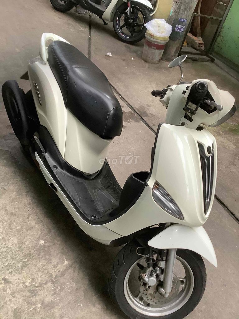 Nozza Fi đời 2012 màu trắng. Mua bán Xe máy tại Quận Bình Tân Tp Hồ Chí Minh được đăng bởi Son hình 2