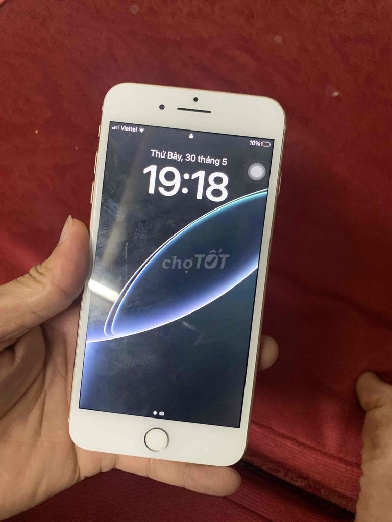 iPhone 8 Plus 64GB Vàng hồng Đã sử dụng. Mua bán Điện thoại tại Huyện Chương Mỹ Hà Nội được đăng bởi Nguyễn Văn Mai  hình 1