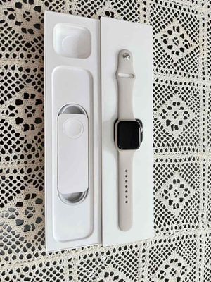 bán apple watch se 40 starline Gen2/2024 new 100%. Mua bán Thiết bị đeo thông minh tại Quận Tân Bình Tp Hồ Chí Minh được đăng bởi Shop Trung Văn Apple Watch