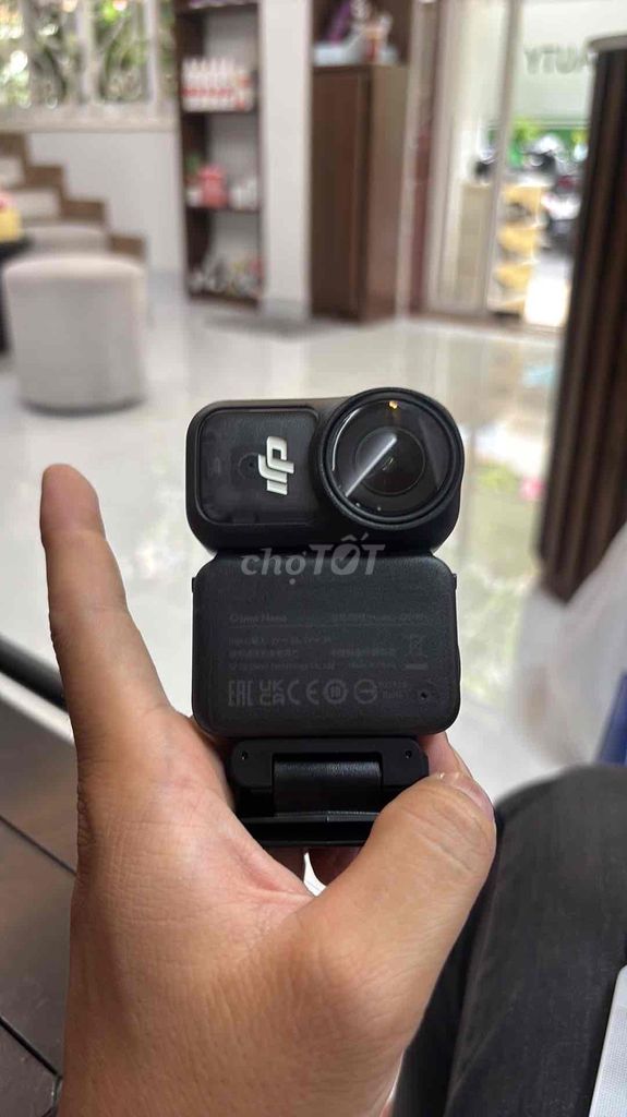 Camera hành động DJI Đen Mới. Mua bán Máy ảnh, Máy quay tại Quận 12 Tp Hồ Chí Minh được đăng bởi Khoa hình 1