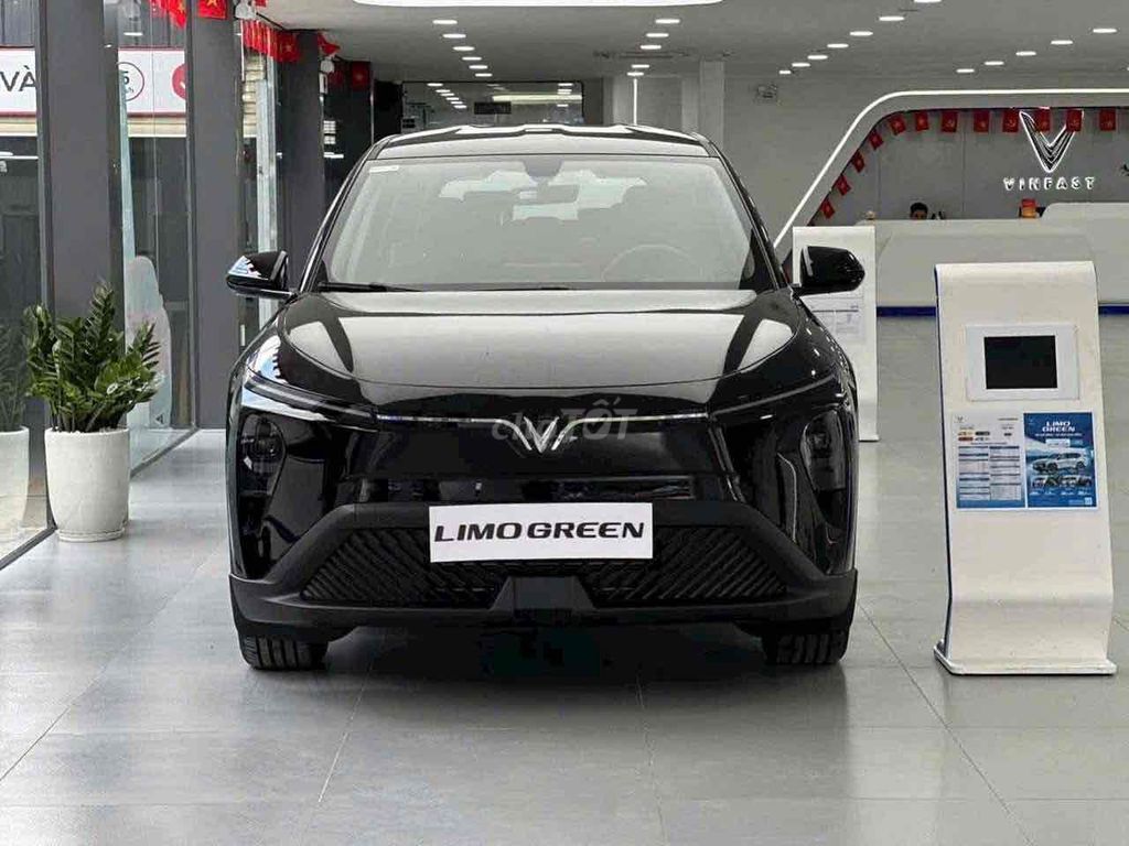 LIMO GREEN-ƯU ĐÃI KHỦNG-TẶNG CỐP TRƯỚC SIÊU RỘNG. Mua bán Ô tô tại Thành phố Thủ Đức Tp Hồ Chí Minh được đăng bởi Vinfast VFX Thủ Đức hình 7