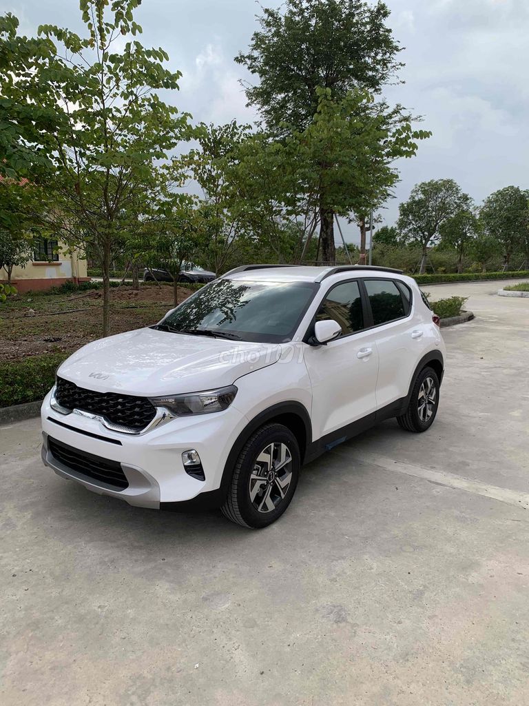 Kia Sonet 2023 Deluxe 1.5 AT - 32000 km. Mua bán Ô tô tại Quận Cầu Giấy Hà Nội được đăng bởi Mạnh Hùng hình 1