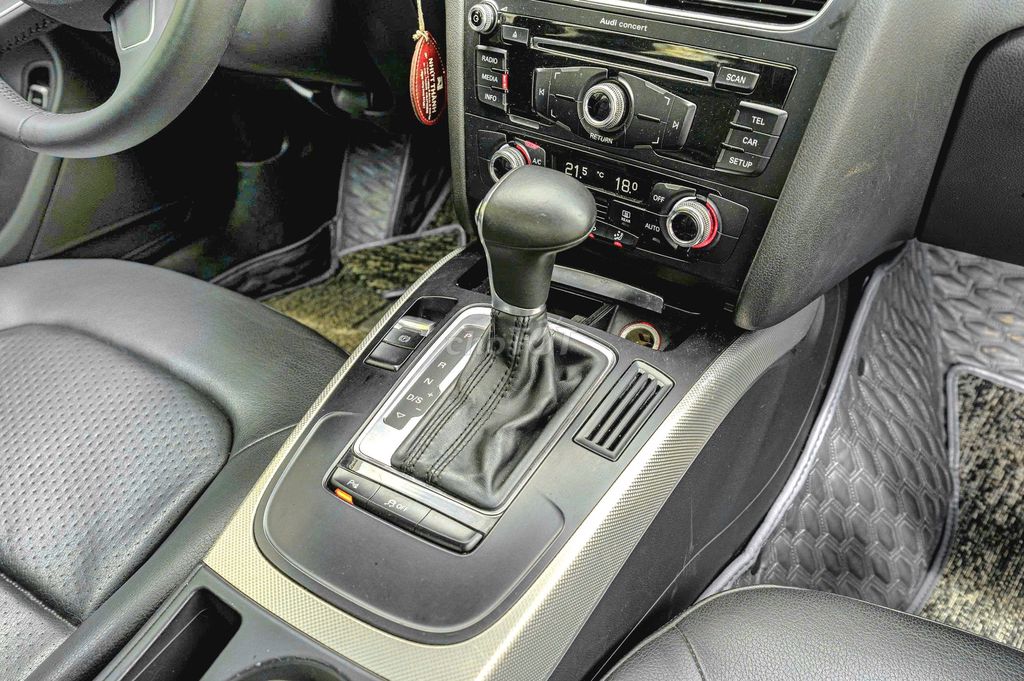 Bán lại siêu phẩm Sedan Audi A4 FL model 2015. Mua bán Ô tô tại Quận 7 Tp Hồ Chí Minh được đăng bởi tuấn anh hình 15