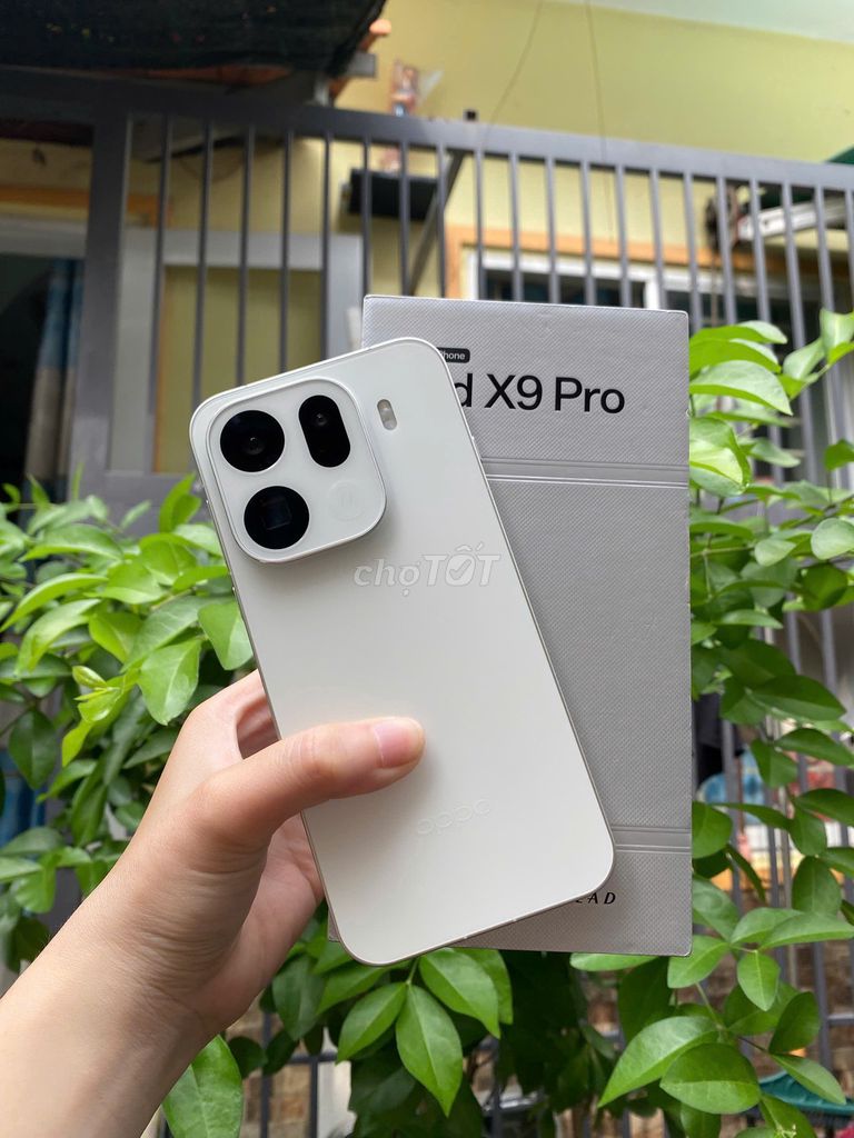 Oppo Find X9 Pro Trắng 16.512 Xách tay. Mua bán Điện thoại tại Quận Tân Bình Tp Hồ Chí Minh được đăng bởi Đăng Khoa Store hình 1