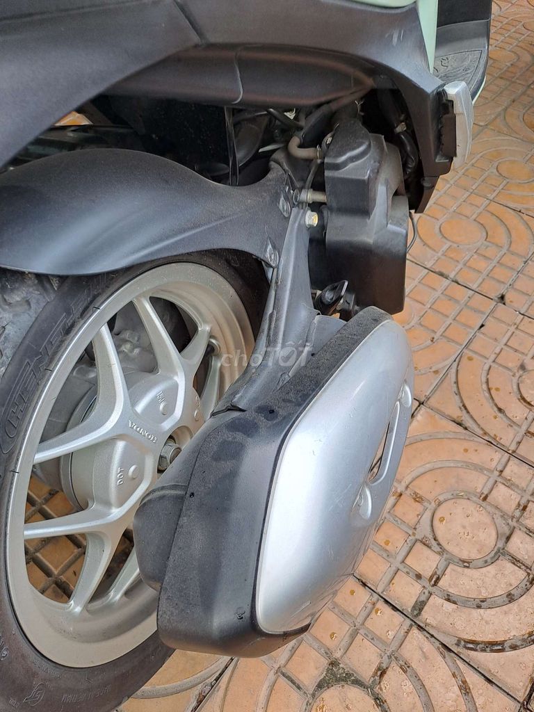 SH Mode 2015 nguyên zin đẹp như xe thùng 9 chủ bao. Mua bán Xe máy tại Thành phố Sa Đéc Đồng Tháp được đăng bởi Anh Thành hình 5