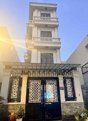 Townhouse 60 m² · 6 bed · Lâm Thị Hố