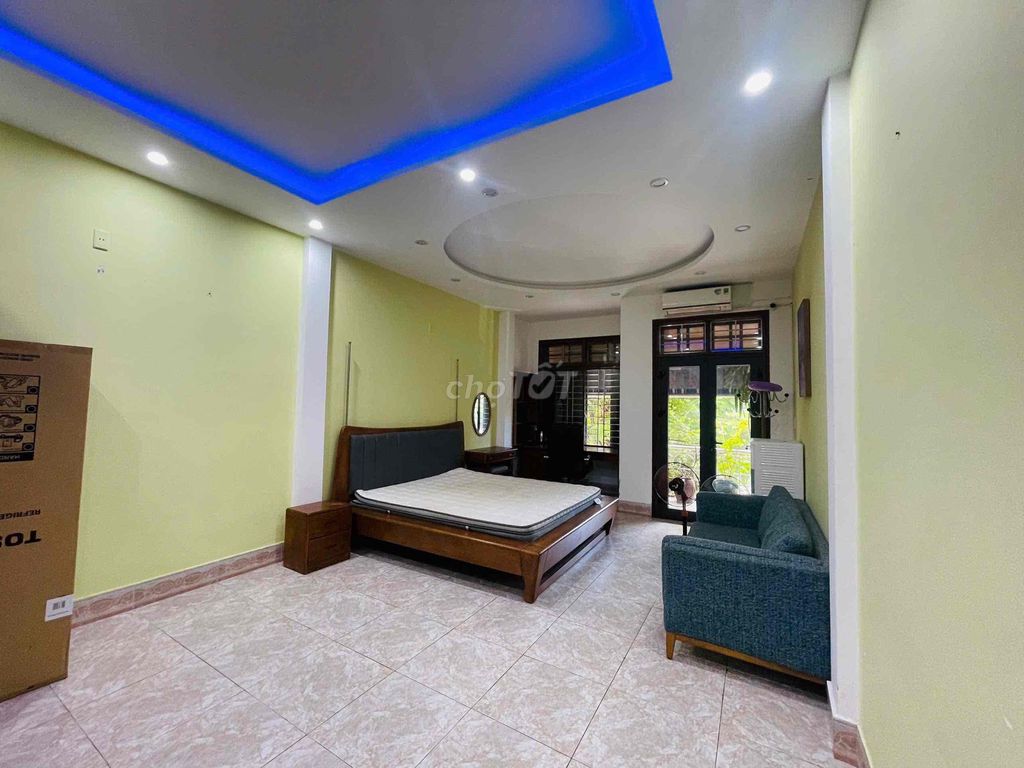 Mặt bằng 2 tầng đường Ngô Quyền , gần Sông Hàn, Sơn Trả
