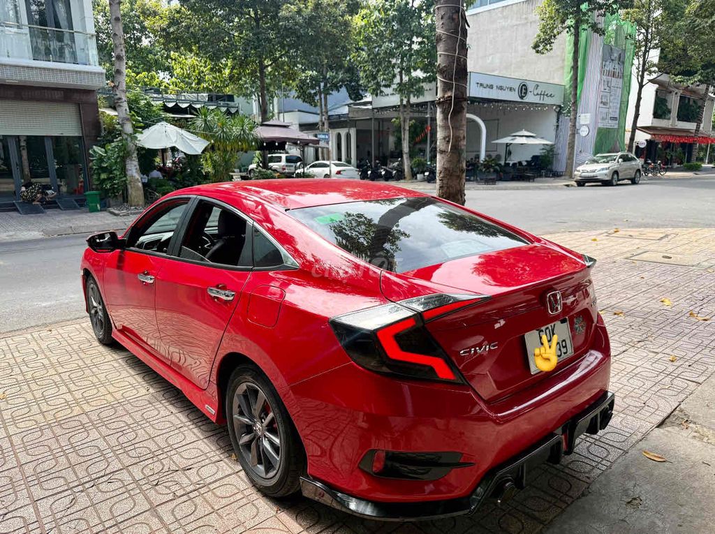Honda Civic 2018 photo 5
