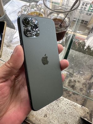 Apple iPhone 11 Pro 256GB QT zin pin 93