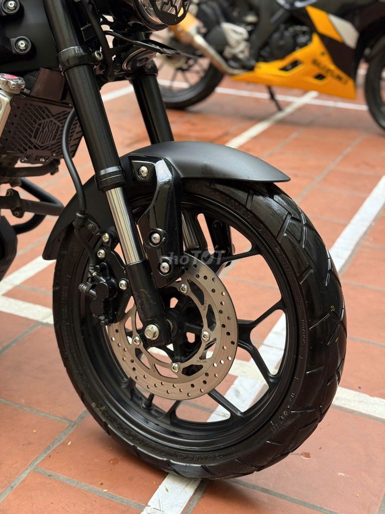 Yamaha XSR đen nhám 2022 có trả góp trao đổi ✅. Mua bán Xe máy tại Quận Thanh Xuân Hà Nội được đăng bởi Phú Lý hình 6