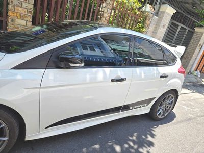 Bán Ford Focus Sport full 2018. Mua bán Ô tô tại Quận Ngũ Hành Sơn Đà Nẵng được đăng bởi Lê Thu Hằng