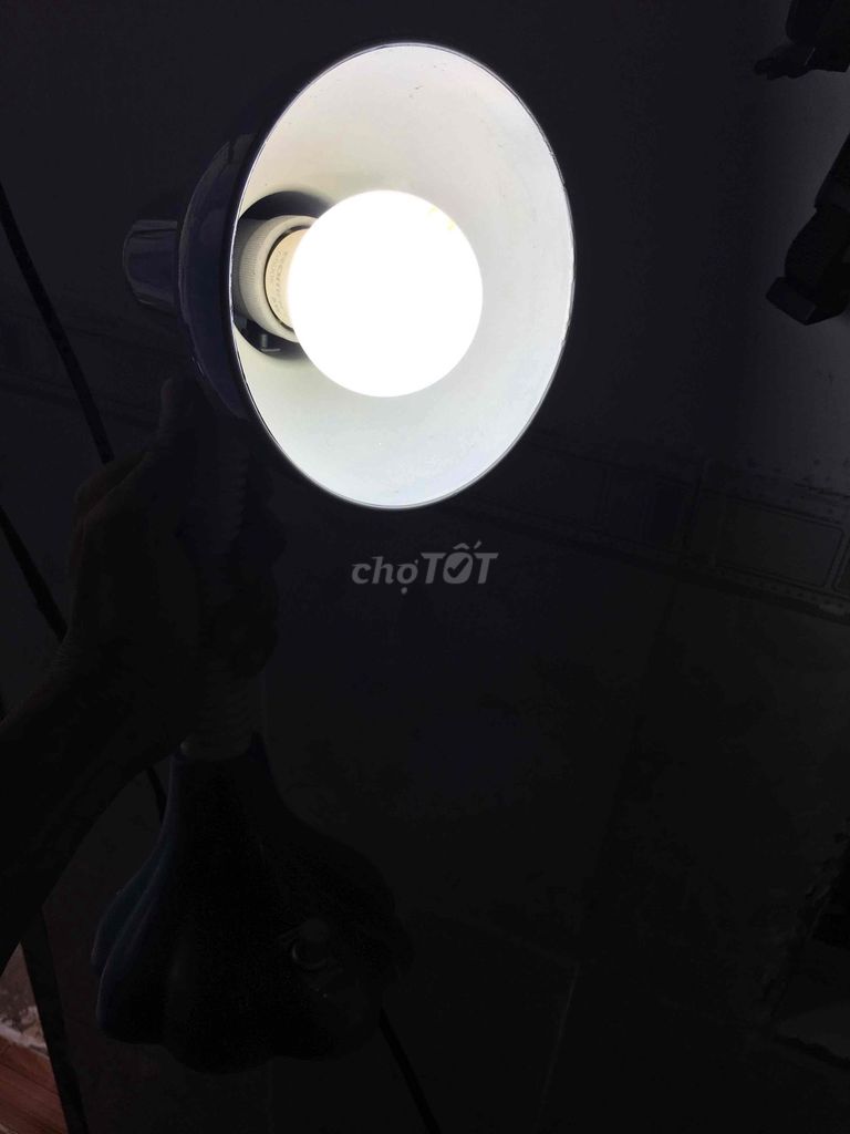 Đèn đọc sách BAYOKA 460 Xanh dương. Mua bán Đèn tại Thành phố Buôn Ma Thuột Đắk Lắk được đăng bởi Lý Tân hình 1