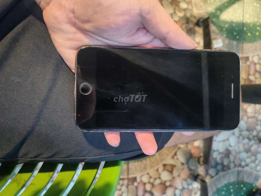 IPhone 8 Plus 64GB Đen quốc tế. Mua bán Điện thoại tại Quận Bình Tân Tp Hồ Chí Minh được đăng bởi V I N H hình 1