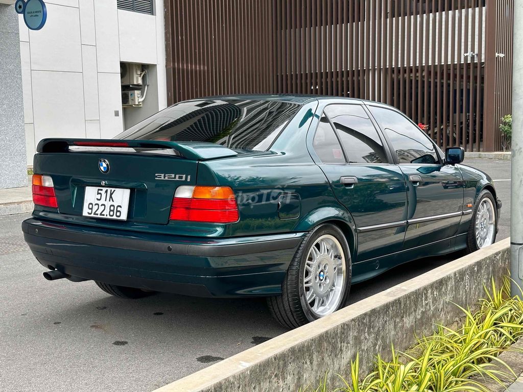 BMW 3 Series 1997 - 48000 km