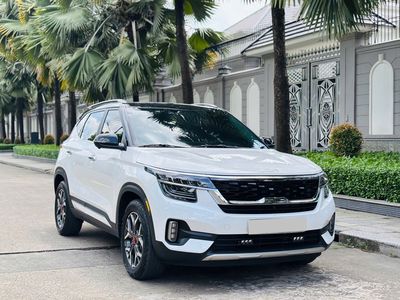 Kia Seltos 2023 1.4 Premium-33000km. Mua bán Ô tô tại Thành phố Dĩ An Bình Dương được đăng bởi Siêu Thị Ô Tô Bình Dương 