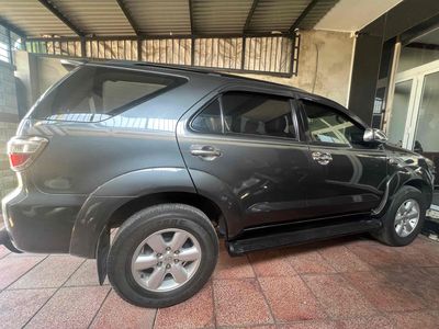 Toyota Fortuner 2009 3.0 AT 4x4