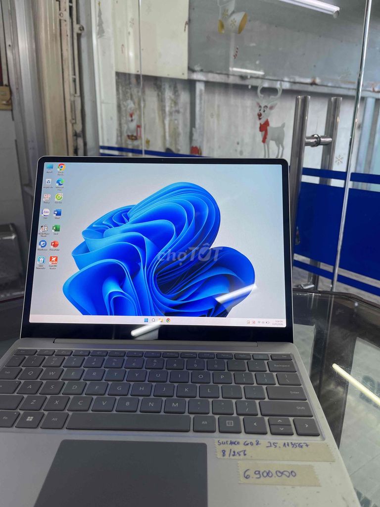 Microsoft Surface Go 2 i5-1135G7 8GB/256GB. Mua bán Laptop tại Quận Ninh Kiều Cần Thơ được đăng bởi Cầm Đồ Anh Quý hình 1