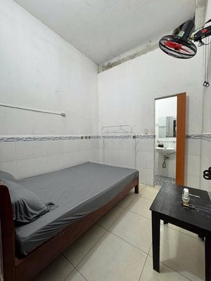 Room 20 m² · Đường Nguyễn Tất Thành