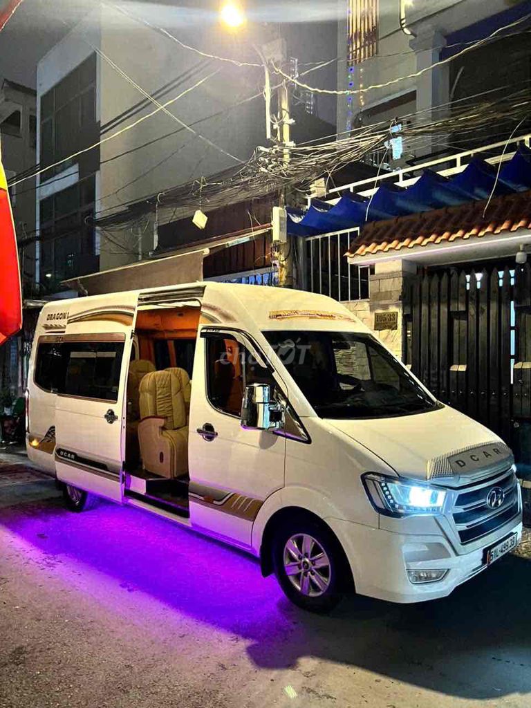 Limosine 10 Chỗ 580tr Chỗ Hỗ Trợ Nợ Xấu. Mua bán Ô tô tại undefined undefined được đăng bởi Biran hình 8