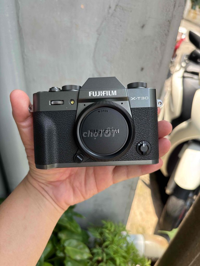 Máy ảnh Fujifilm X-T30 III BH 06.28 300 shot. Mua bán Máy ảnh, Máy quay tại Quận Phú Nhuận Tp Hồ Chí Minh được đăng bởi Lam Vy  hình 1
