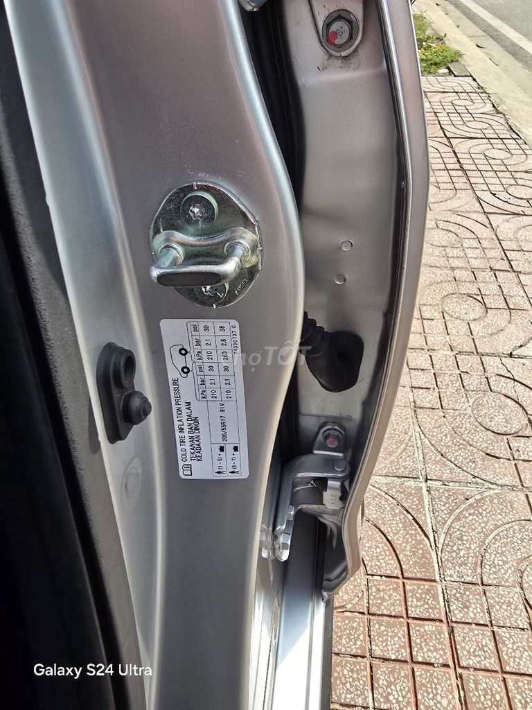 Mitsubishi Xpander Cross 2020 Bạc. Mua bán Ô tô tại Quận Bình Tân Tp Hồ Chí Minh được đăng bởi Trần quang thiện  hình 10