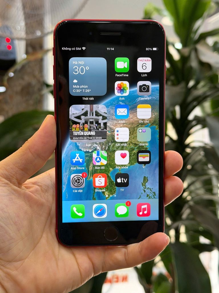 iPhone 8 Plus 256GB Đỏ 100%. Mua bán Điện thoại tại Quận Đống Đa Hà Nội được đăng bởi Bảo Táo Store hình 1
