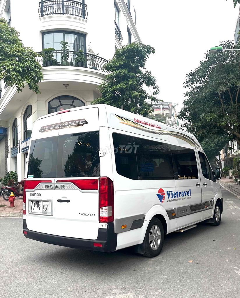 Hyundai Solati Dcar Limousine 12c - sx 2019. Mua bán Phương tiện khác tại Quận Long Biên Hà Nội được đăng bởi Nguyễn Văn Tuấn hình 4