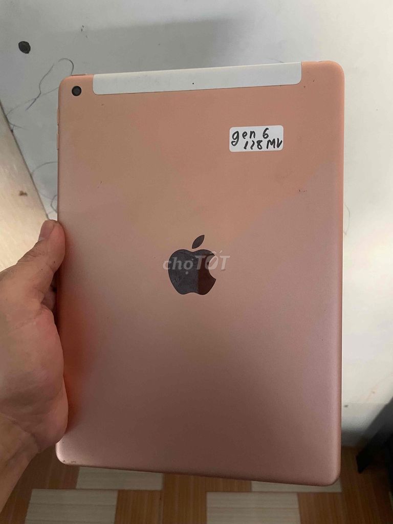 Apple iPad Gen 6 128GB Vàng hồng. Mua bán Máy tính bảng tại Thành phố Thuận An Bình Dương được đăng bởi Tran Tung hình 1