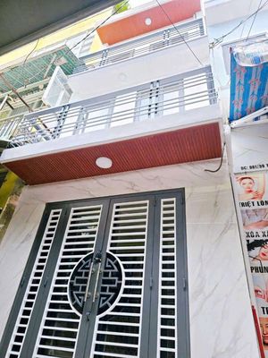 Bán Nhà mặt tiền Hẻm thẳng kinh doanh được 