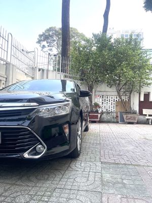 Camry 2.5Q Mẫu đèn 2 bi ghế nâu da bò xe đk 2019.