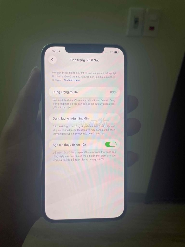 Điện thoại iPhone màu trắng. Mua bán Điện thoại tại Thành phố Bắc Ninh Bắc Ninh được đăng bởi Ruca Store hình 1