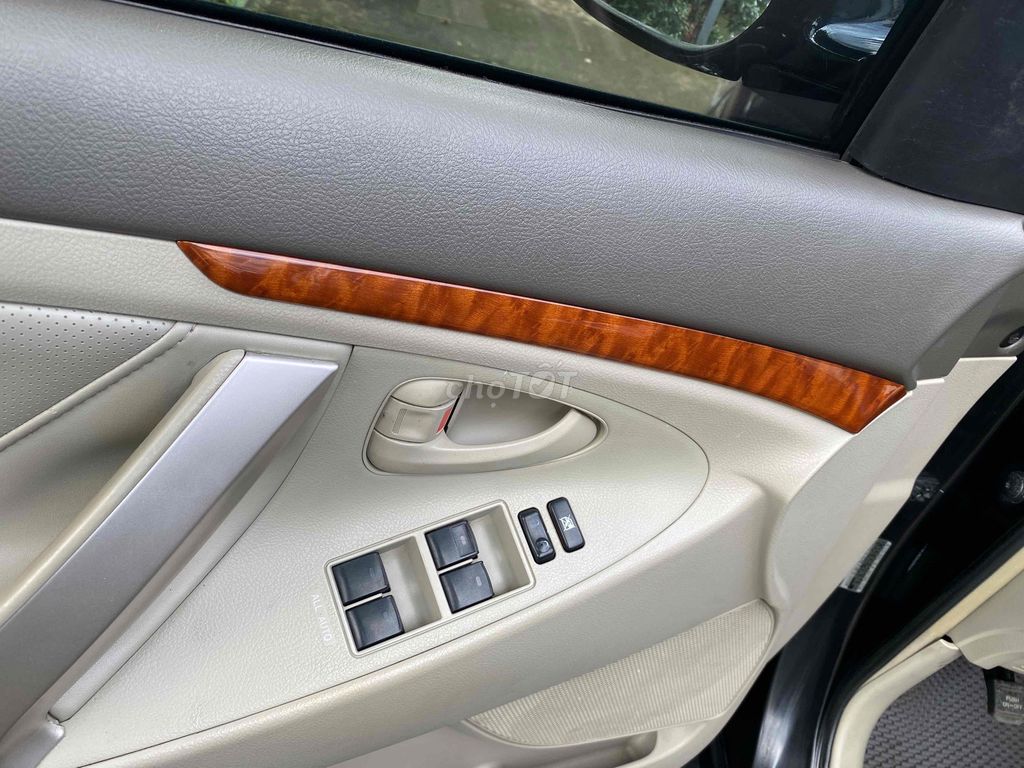 Toyota Camry 2008 2.4G - 150 km. Mua bán Ô tô tại Huyện Củ Chi Tp Hồ Chí Minh được đăng bởi chi dung hình 11