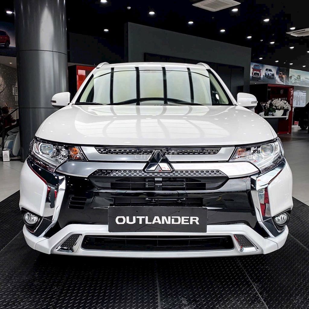 ✅️Chính hãng✅️Giá lăn bánh Mitsubishi Outlander