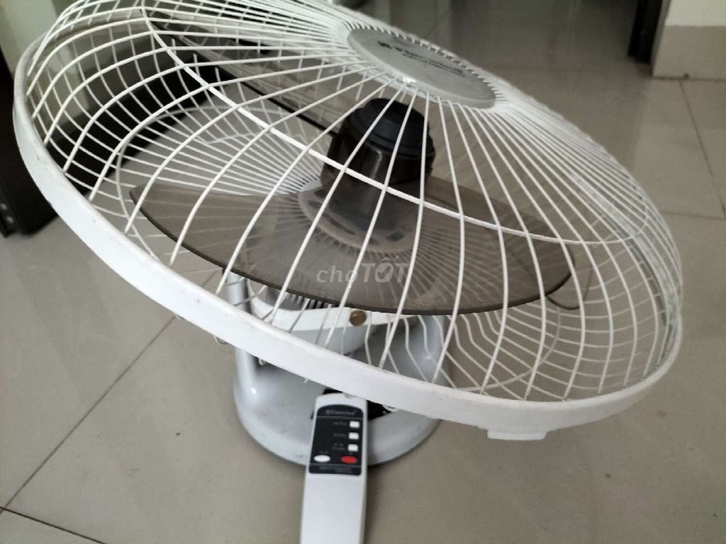 Quạt điện Điện Cơ Quạt đảo trần khiển từ xa . Mua bán Quạt tại Quận Tây Hồ Hà Nội được đăng bởi Anh Cường hình 1