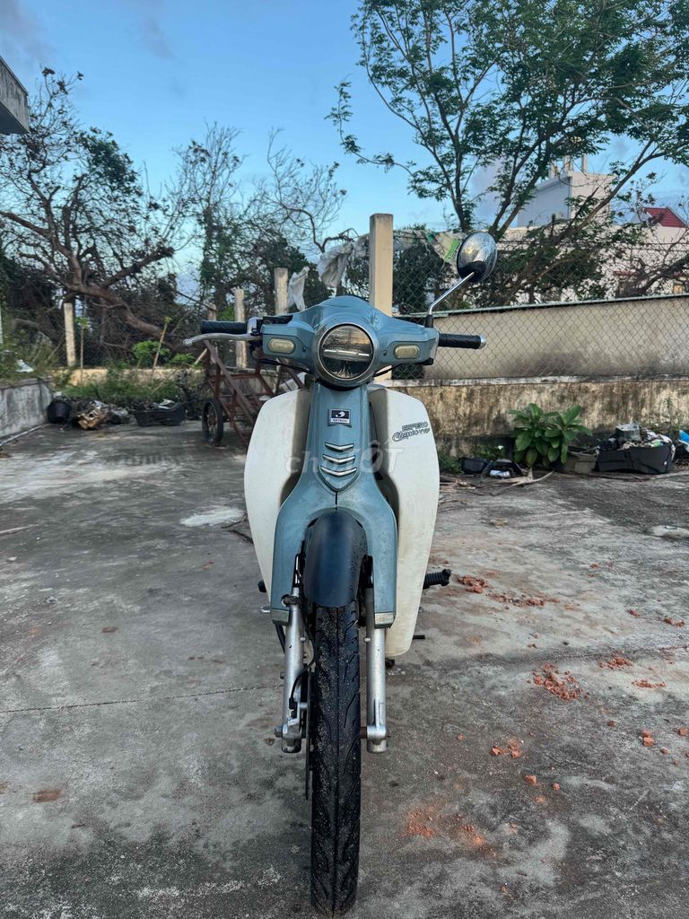 Honda Cub 50 2023 Xanh trắng. Mua bán Xe máy tại Huyện Phù Cát Bình Định được đăng bởi Trần Hiếu hình 4