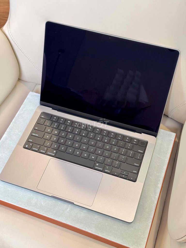 Apple MacBook Pro M1 Pro 2021 16GB/512GB. Mua bán Laptop tại Huyện Gia Lâm Hà Nội được đăng bởi Hoàng Huy hình 1