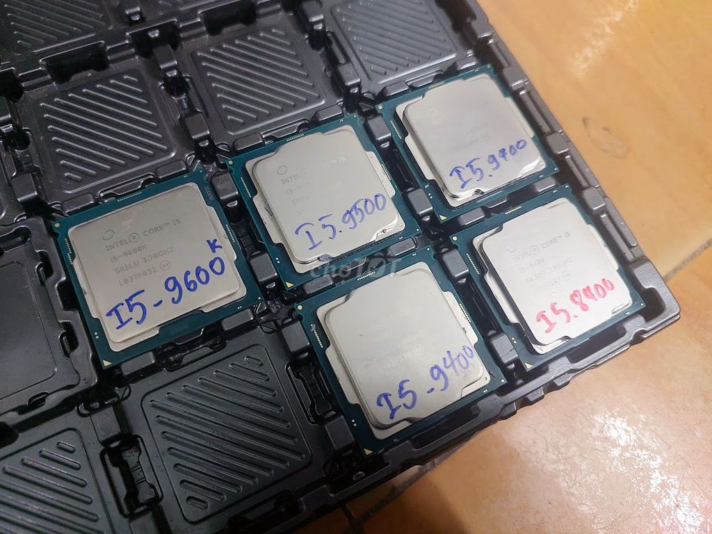 CPU i5-9600K; i5-9500; i5-9400; i5-8400 bóc máy